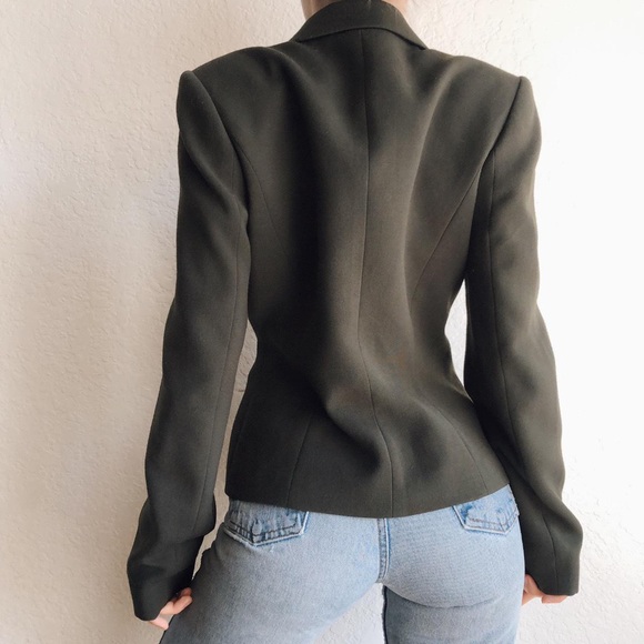 Chic Calvin Klein Blazer - Picture 3 of 4